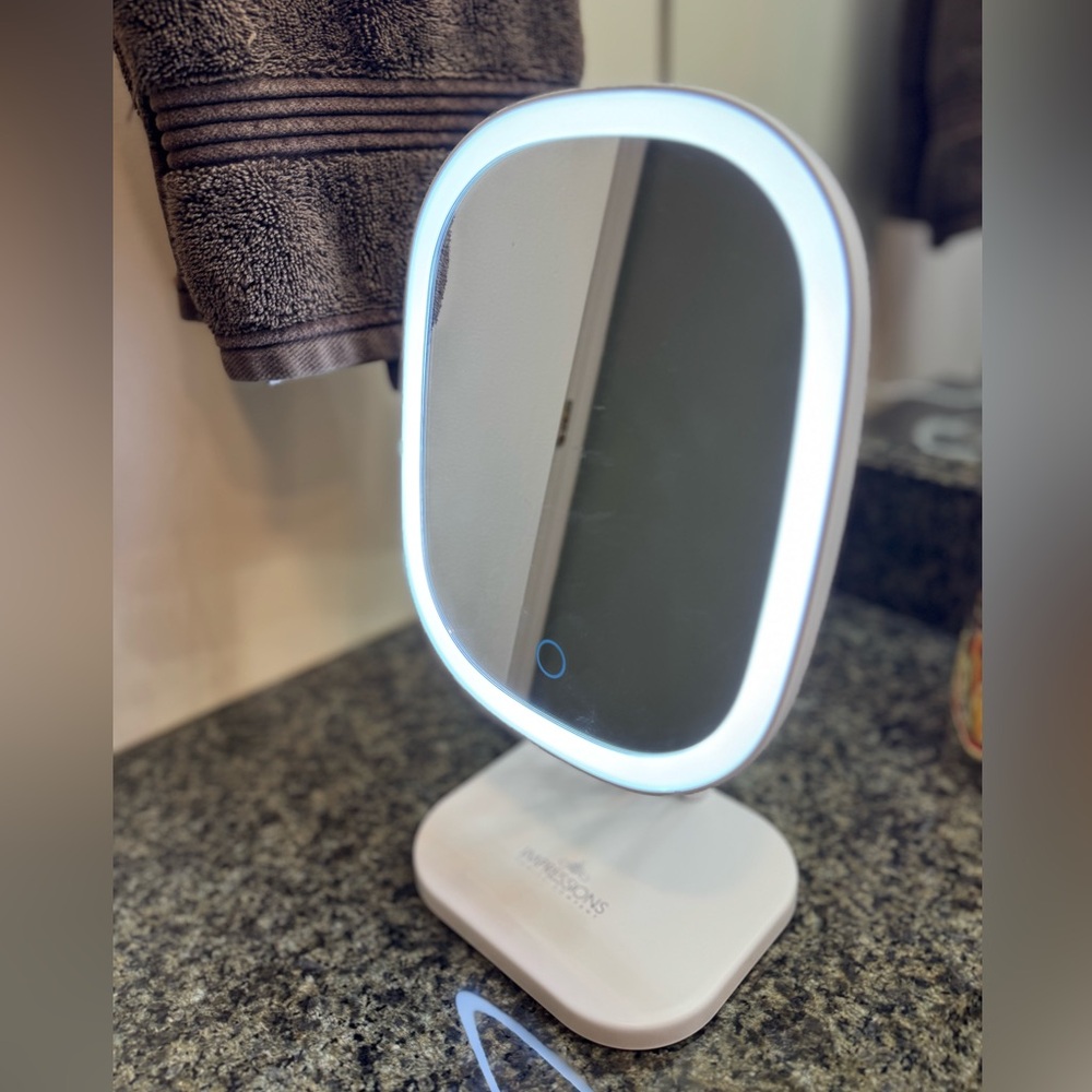 Illuminated White Vanity Mirror with Touch Control Size 7x12x5 - Picture 6 of 6